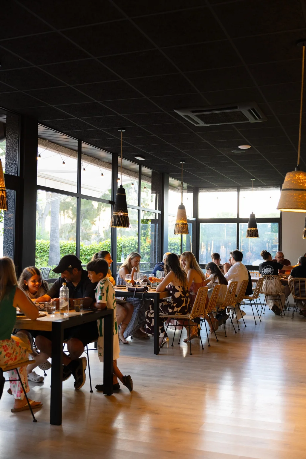 Ambiente familiar en Jardines de Bacai